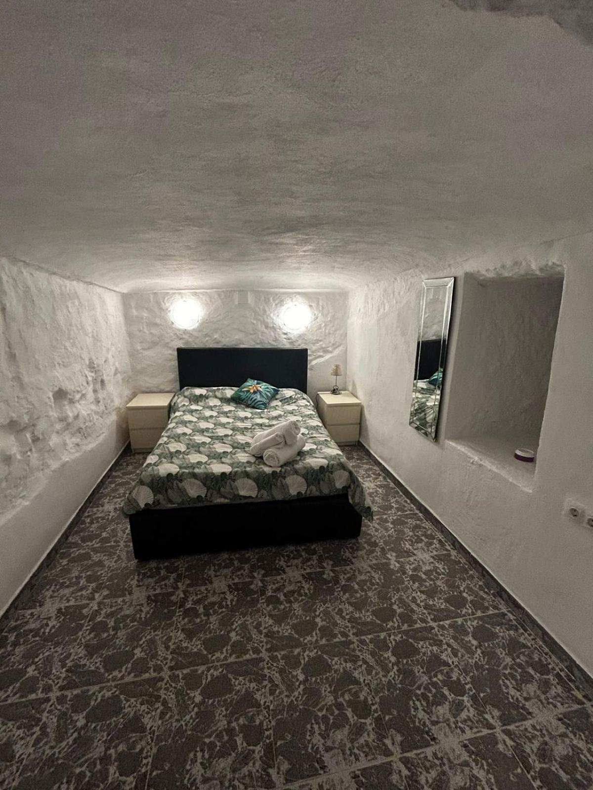 The Crystal Cave Villa Zujar ภายนอก รูปภาพ